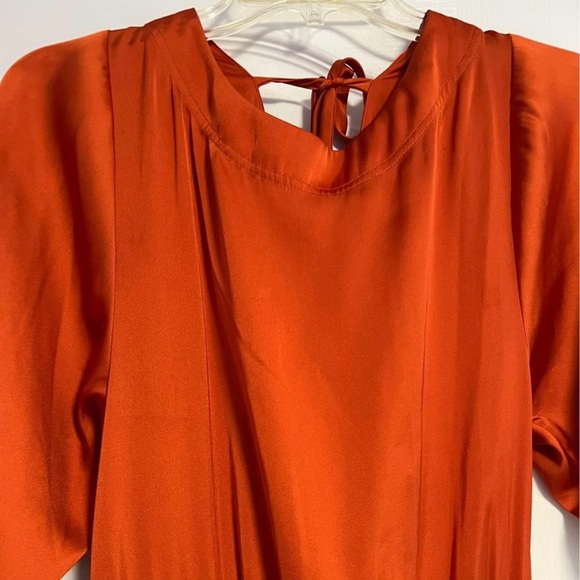 Beautiful Michael Kors Party dress that hits above the knee. - Picture 2 of 5